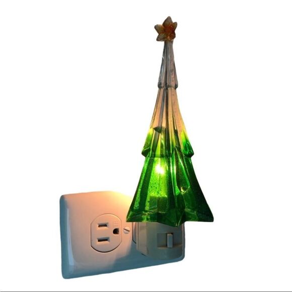 3 CHRISTMAS TREES: NIGHT LIGHT / SPARKLY TREE / LIGHTED TREE - Picture 3 of 15